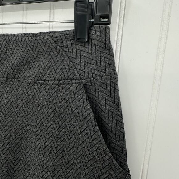 Title Nine Skirt Womens Small Passport Ponte Gray Herringbone Pockets Golf EUC - Picture 2 of 9